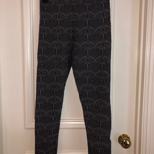 Black&Gray Patterned Leggings